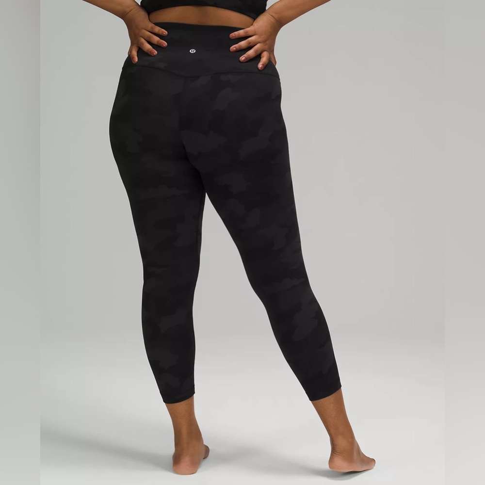 Lululemon Women’s Align High Rise Pant 25” - Picture 3 of 3